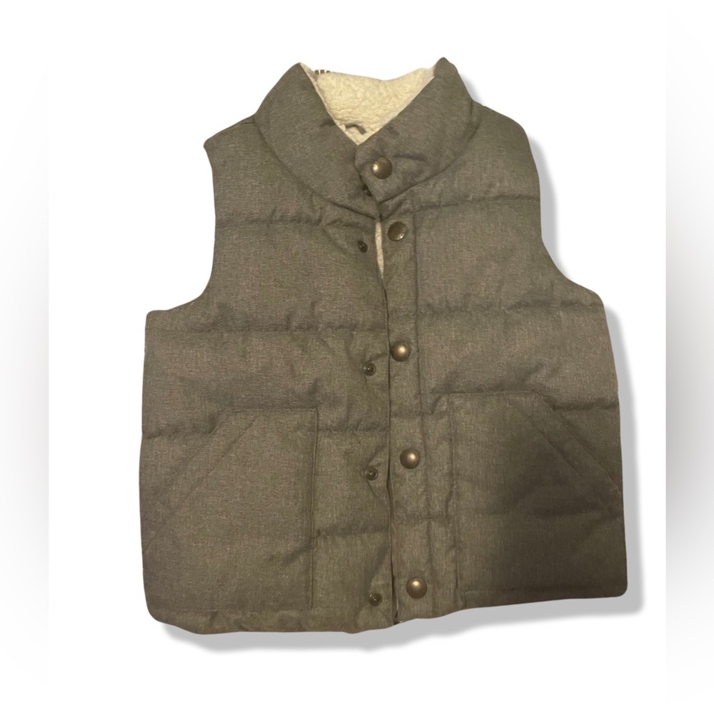 Baby Gap Boys 4T Grey Faux Fur Lined Vest with Buttons
